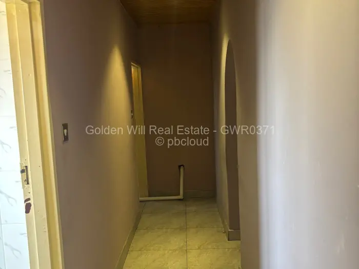 5 Bedroom House to Rent in Greendale, Harare