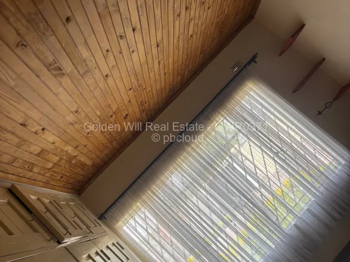 5 Bedroom House to Rent in Greendale, Harare