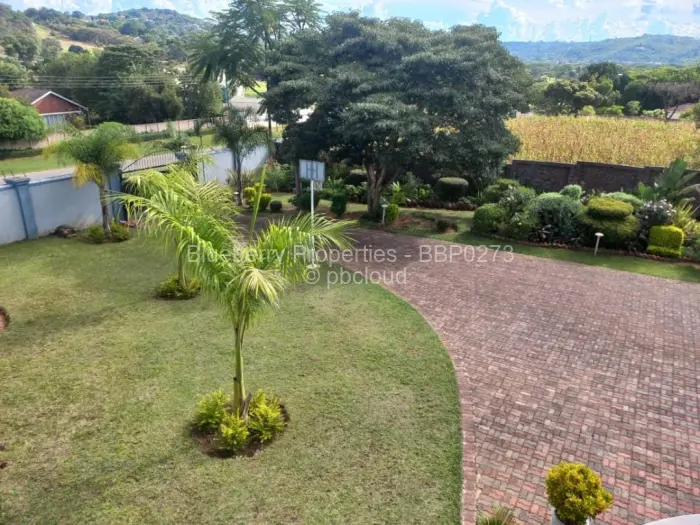 9 Bedroom House for Sale in Borrowdale, Harare