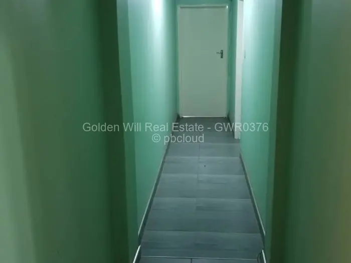 5 Bedroom House to Rent in Glen Lorne