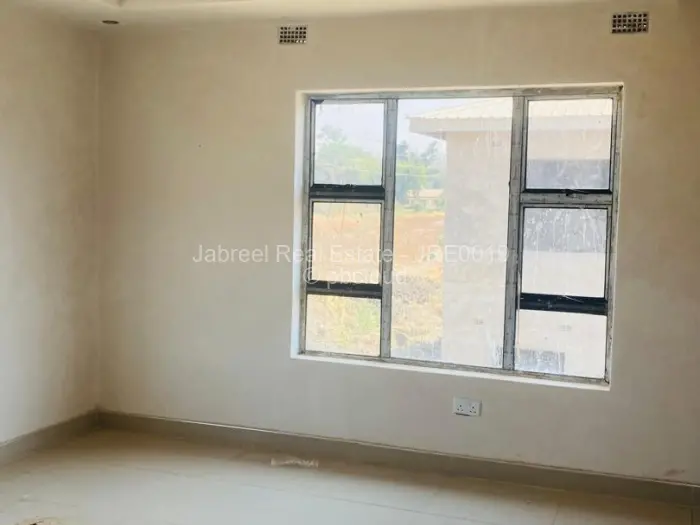 Townhouse/Cluster for Sale in Greendale, Harare