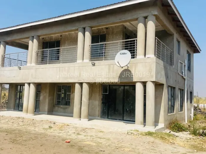 Townhouse/Cluster for Sale in Greendale, Harare