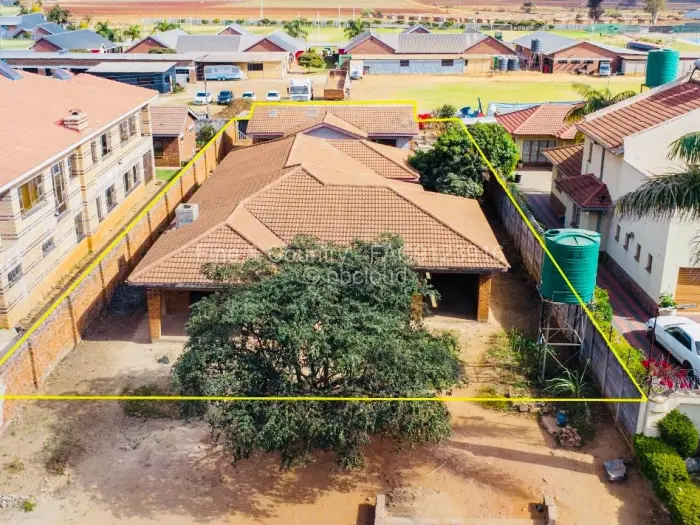 4 Bedroom House for Sale in Westgate, Harare