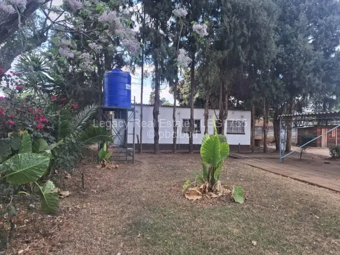 4 Bedroom House for Sale in Alexandra Park, Harare