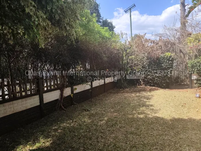 Flat/Apartment to Rent in Avondale