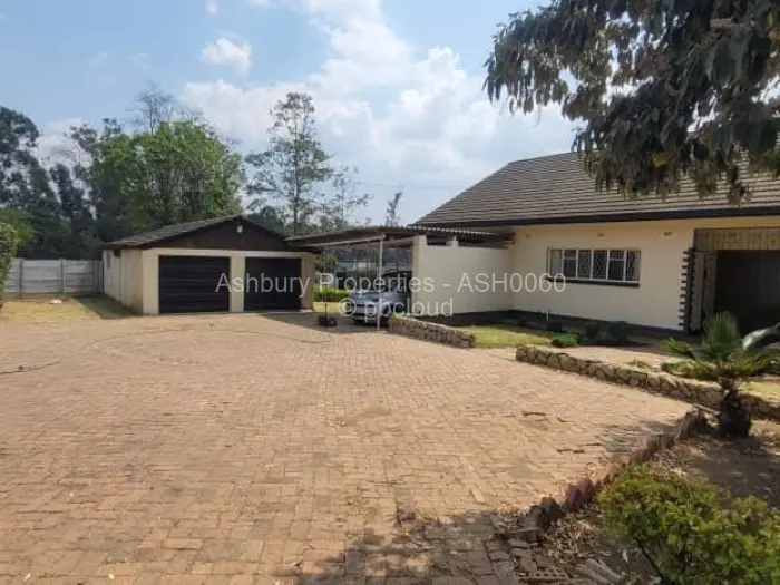 4 Bedroom House for Sale in Chisipite, Harare