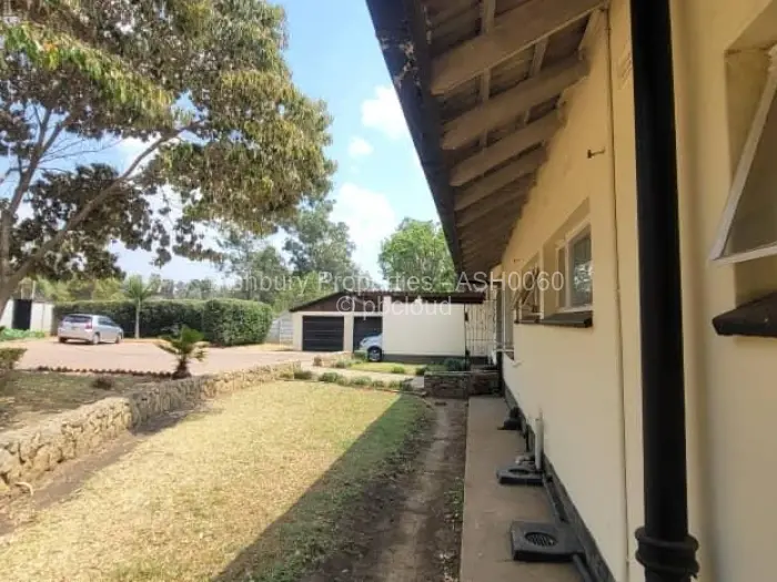 4 Bedroom House for Sale in Chisipite, Harare