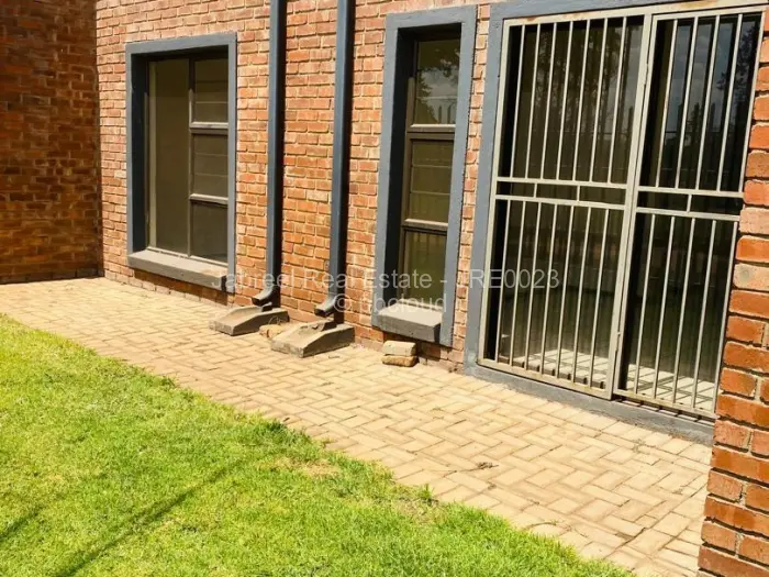 Flat/Apartment to Rent in Aspindale Park