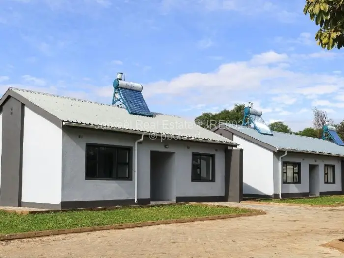 Townhouse/Cluster for Sale in Hillside Byo, Bulawayo