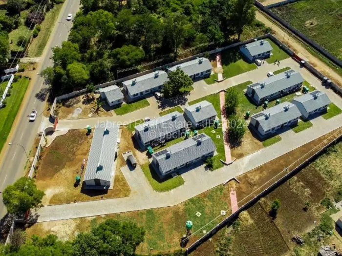 Townhouse/Cluster for Sale in Hillside Byo, Bulawayo