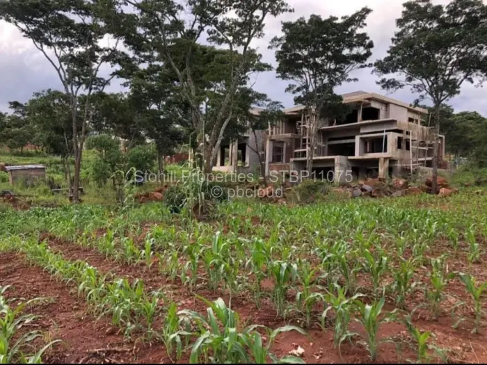7 Bedroom House for Sale in Carrick Creagh Estate, Harare