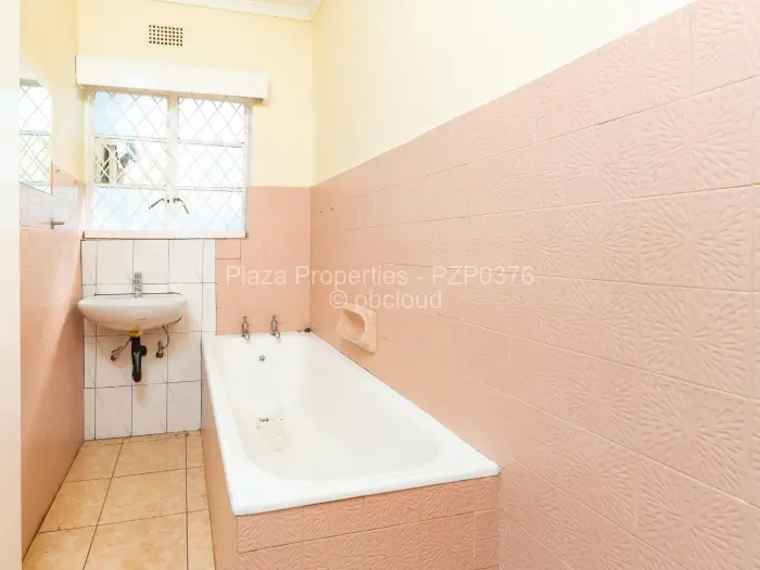 4 Bedroom House for Sale in Hatfield, Harare