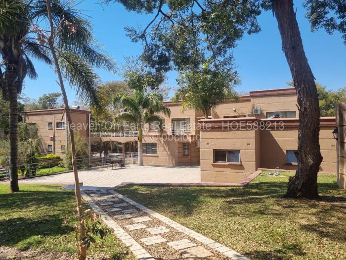 5 Bedroom House for Sale in Glen Lorne, Harare