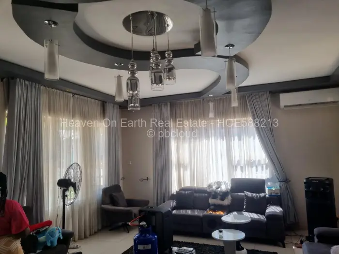 5 Bedroom House for Sale in Glen Lorne, Harare