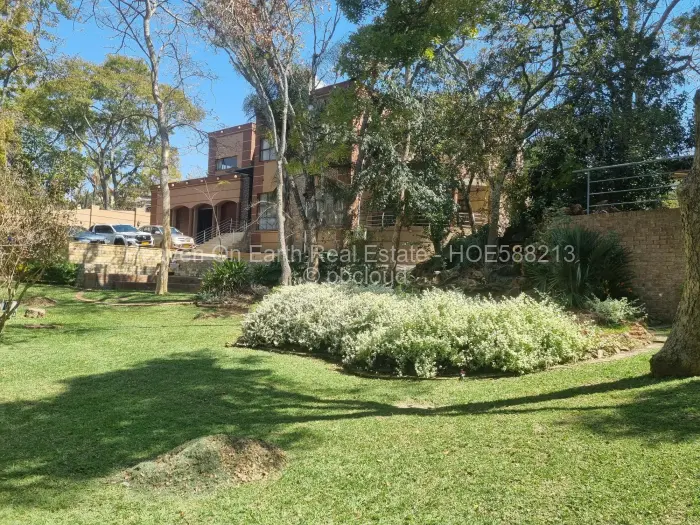 5 Bedroom House for Sale in Glen Lorne, Harare