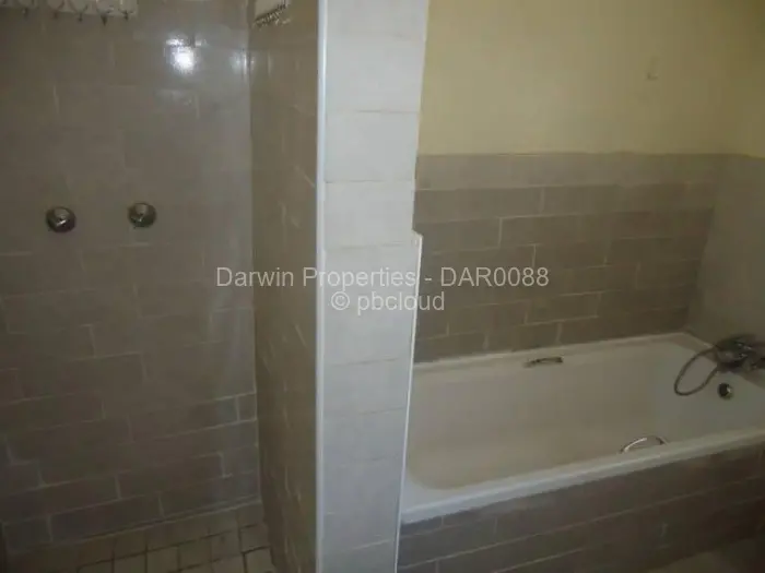 Townhouse/Complex/Cluster to Rent in Hillside