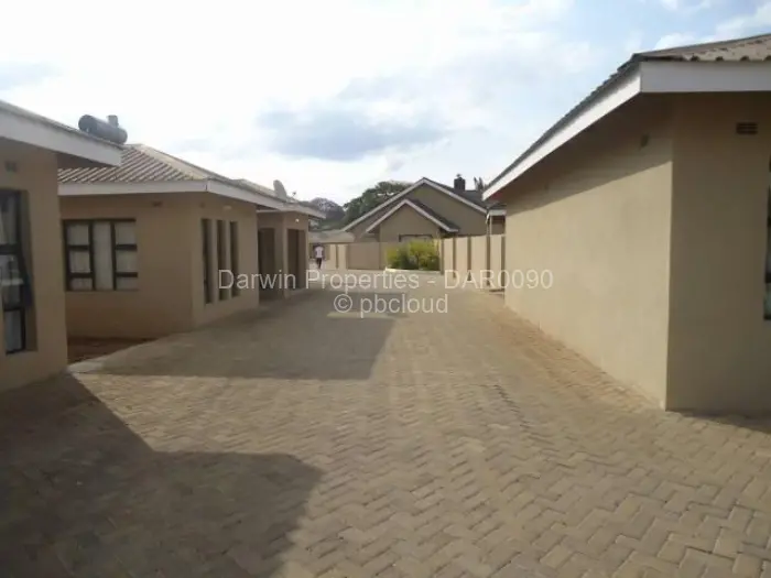 2 Bedroom Cottage/Garden Flat to Rent in Bluff Hill
