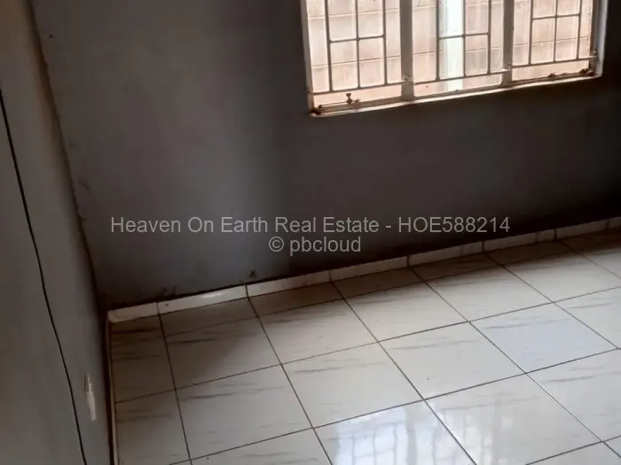 3 Bedroom House for Sale in Dzivarasekwa, Harare
