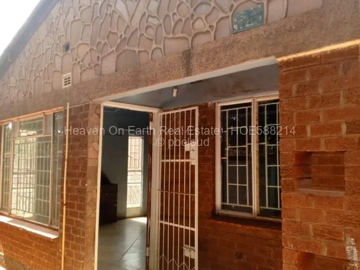 3 Bedroom House for Sale in Dzivarasekwa, Harare
