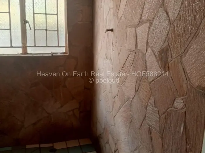 3 Bedroom House for Sale in Dzivarasekwa, Harare