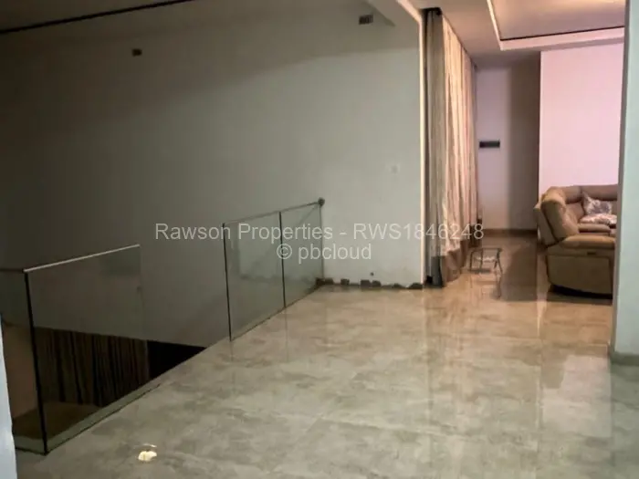 5 Bedroom House for Sale in Quinnington, Harare