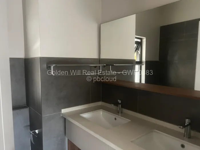 Flat/Apartment to Rent in Avondale