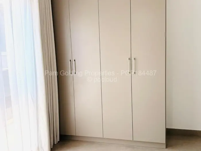 Flat/Apartment to Rent in Borrowdale