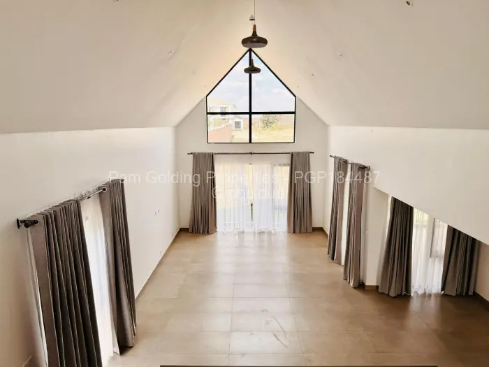 Flat/Apartment to Rent in Borrowdale