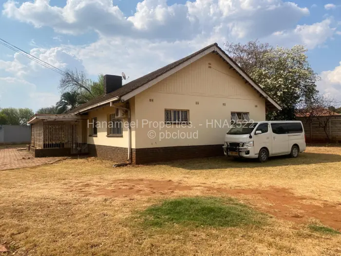 3 Bedroom House for Sale in Eastlea, Harare