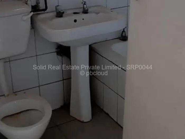 2 Bedroom Cottage/Garden Flat to Rent in Marimba Park, Harare