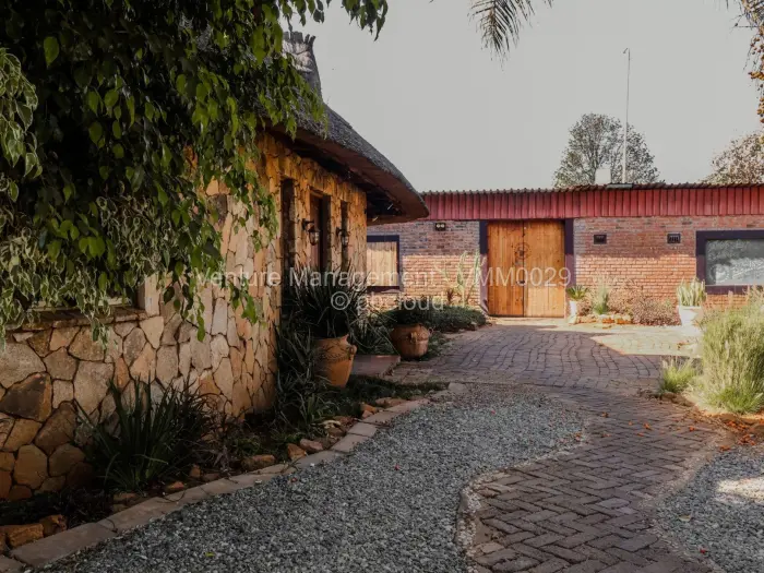 Warehouse/Industrial to Rent in Vainona, Harare