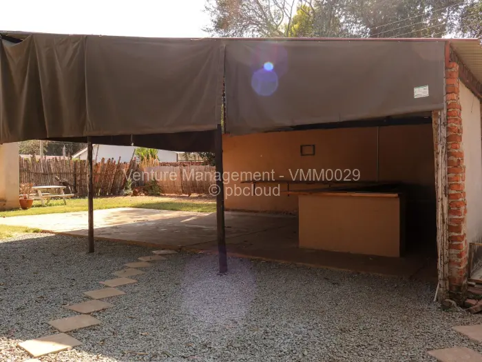 Warehouse/Industrial to Rent in Vainona, Harare