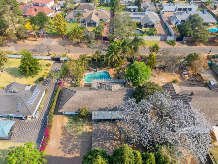 4 Bedroom House for Sale in Alexandra Park, Harare