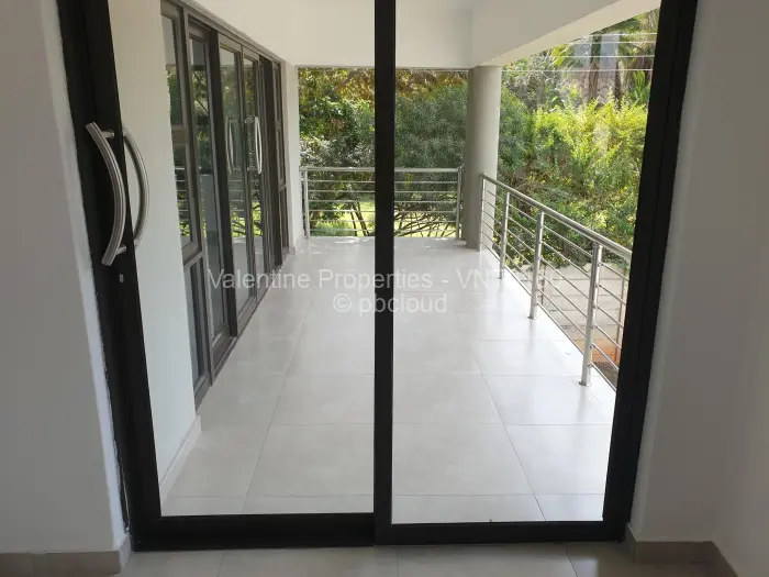 7 Bedroom House to Rent in Kambanji, Harare