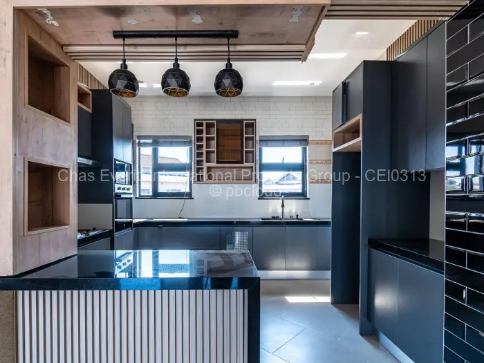 Townhouse/Complex/Cluster to Rent in Arlington