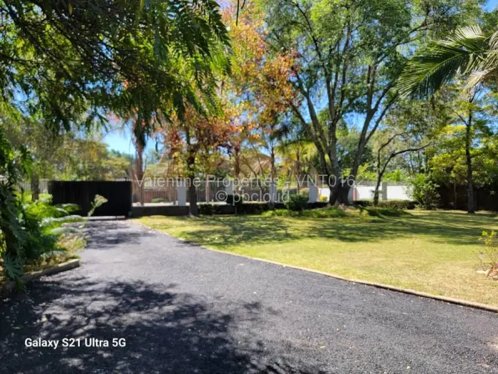 4 Bedroom House to Rent in Mount Pleasant, Harare