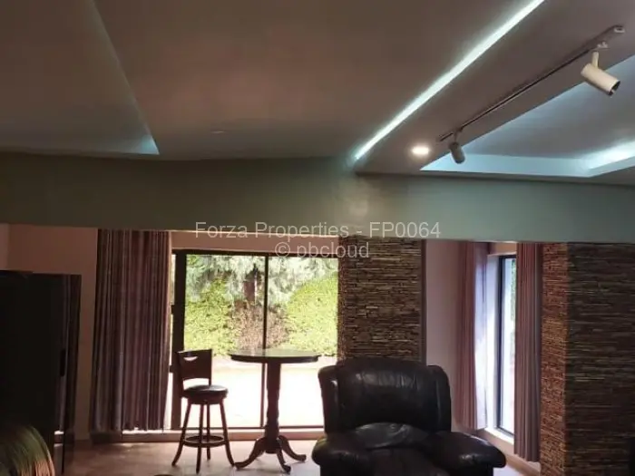 4 Bedroom House to Rent in Mount Pleasant Heights