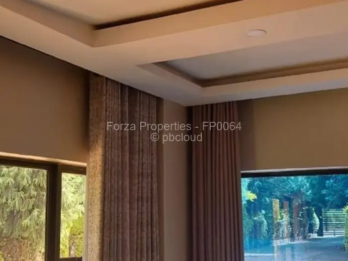 4 Bedroom House to Rent in Mount Pleasant Heights