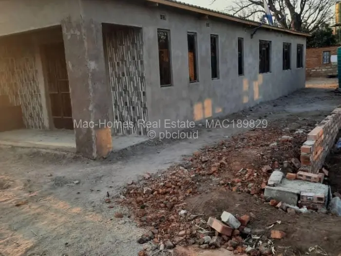 4 Bedroom House for Sale in Waterfalls, Harare