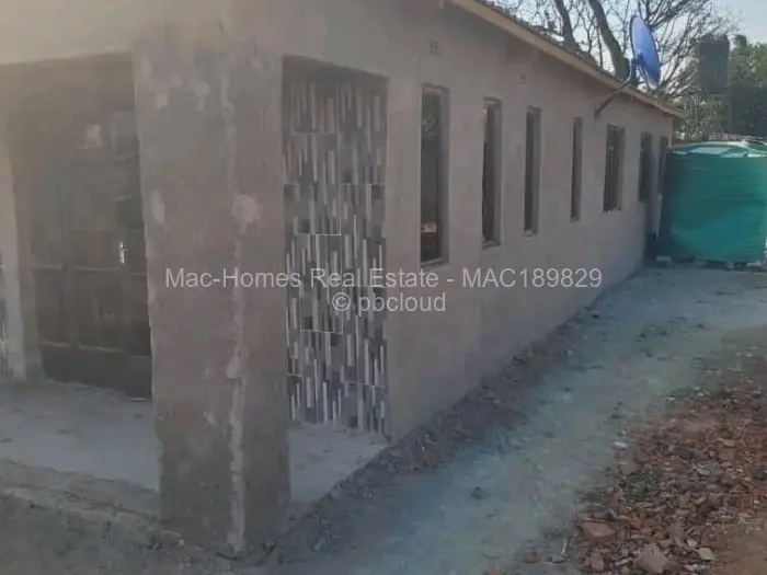 4 Bedroom House for Sale in Waterfalls, Harare