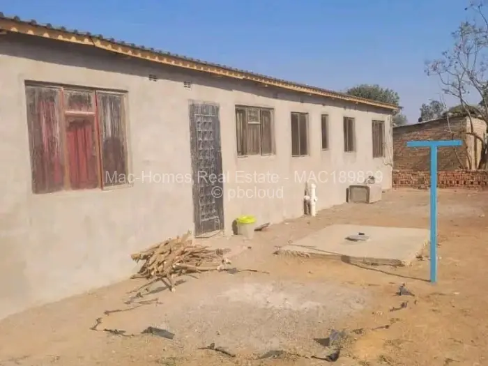 4 Bedroom House for Sale in Waterfalls, Harare