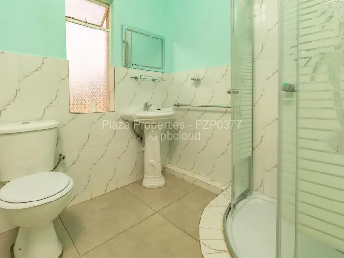 6 Bedroom House to Rent in Borrowdale West, Harare