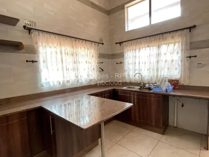 4 Bedroom House to Rent in Brookeview, Harare
