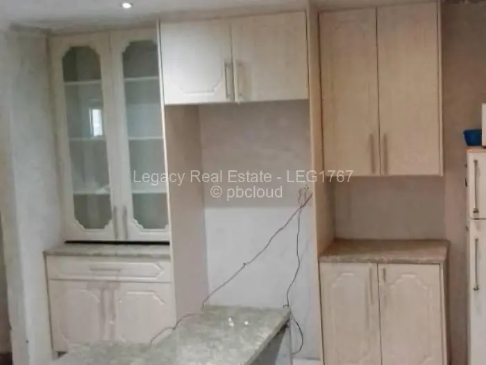 3 Bedroom House to Rent in Zimre Park
