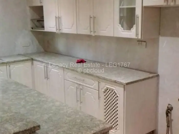 3 Bedroom House to Rent in Zimre Park