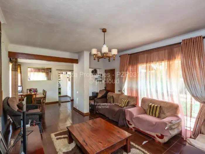 3 Bedroom House for Sale in Eastlea, Harare