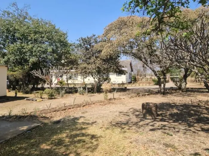 House for Sale in Daylesford, Gweru