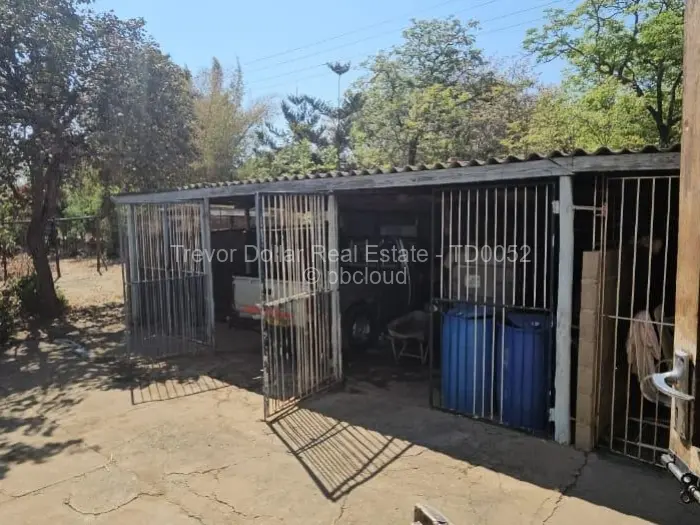 House for Sale in Daylesford, Gweru
