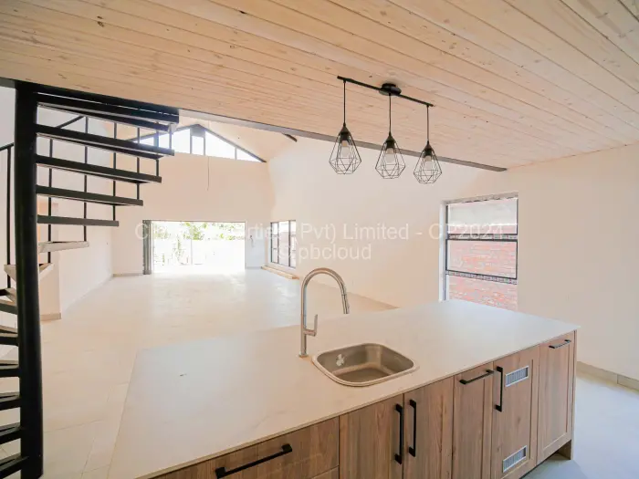 Townhouse/Cluster for Sale in Newlands, Harare