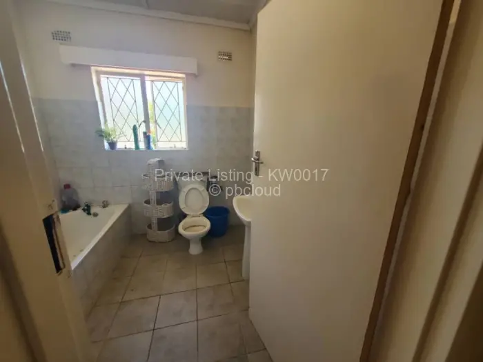3 Bedroom House to Rent in Glen Lorne, Harare